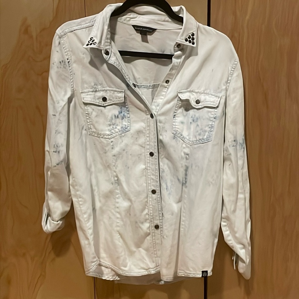 Rock & Republic Button Up 3/4 Shirt - Large